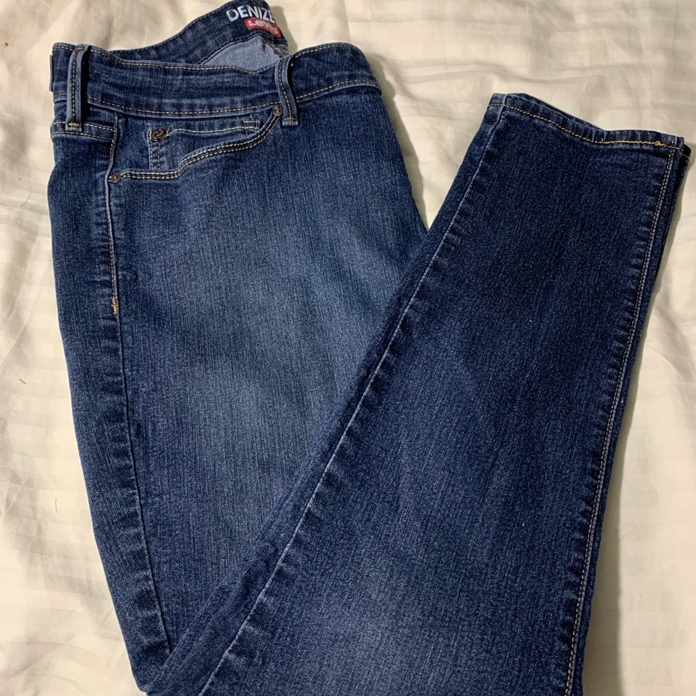 Levi’s denizen ‘modern skinny’ jeans